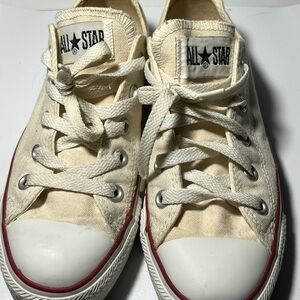 Converse All Stars in Ivory Low Tops